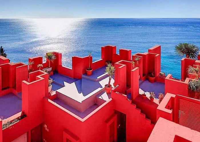 With Communal Pool Muralla Roja 0505