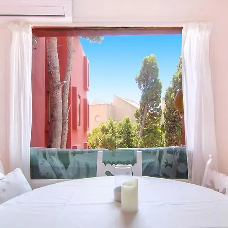 Διαμέρισμα With Communal Pool Muralla Roja 0505