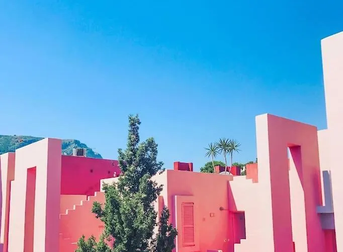 With Communal Pool Muralla Roja 0505 Apartment
